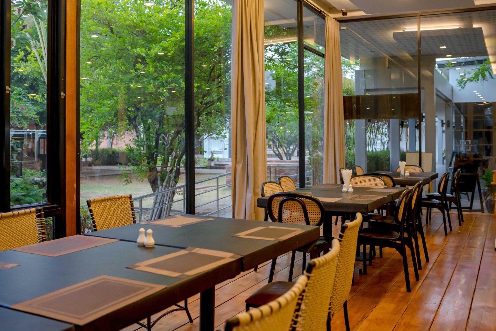 Sukhothai Treasure Resort & Spa Экстерьер фото